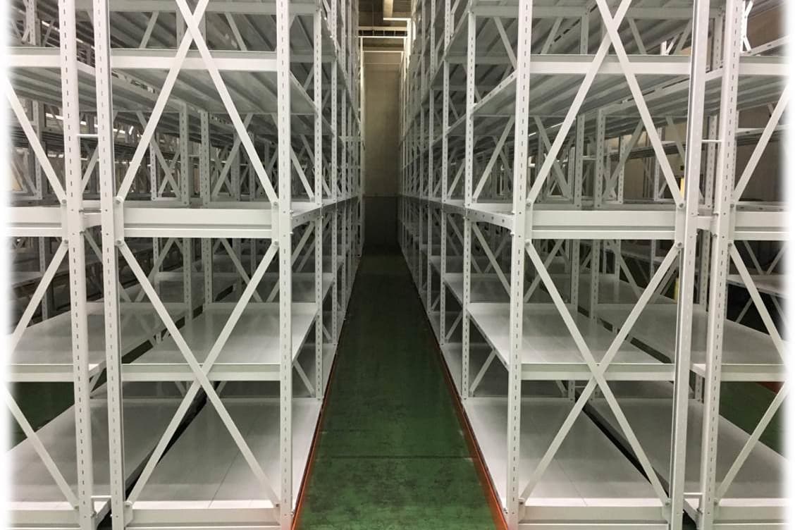 金剛株式会社熊本支店　倉庫保管用什器の高層ラックの製品イメージ