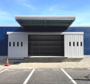 防災拠点センター新築の際に併設した備蓄倉庫の画像